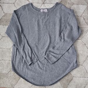 Gray Crew Neck Sweater with Relaxed Fit